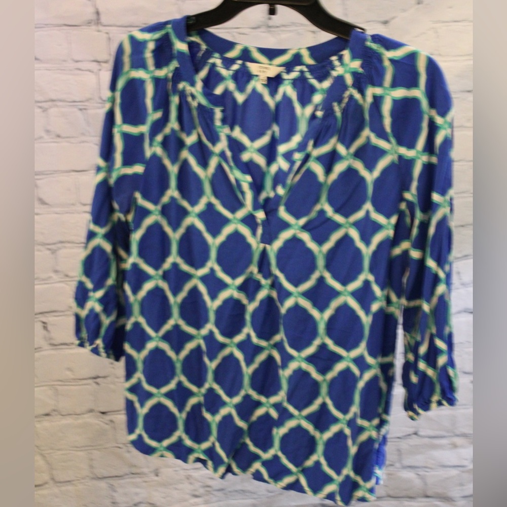 Crown & Ivy Top